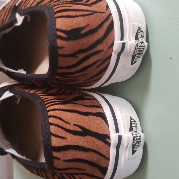 Vans Classic Slip-on Shoes Unisex Tiger Print Men's size 3.5 Women's size 5.0 - Picture 6 of 8